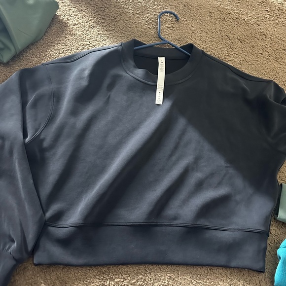 Lululemon - Picture 3 of 4